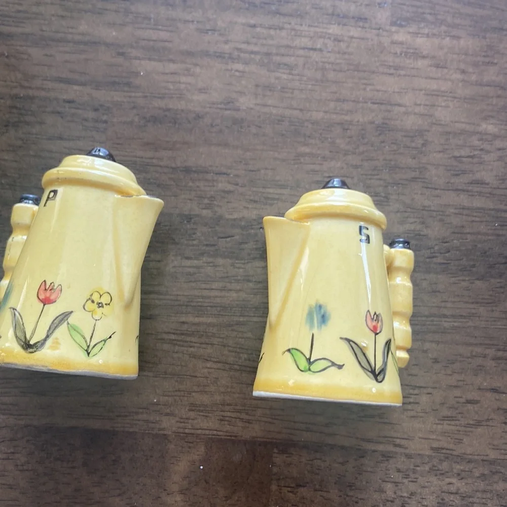 N/A vintage yellow